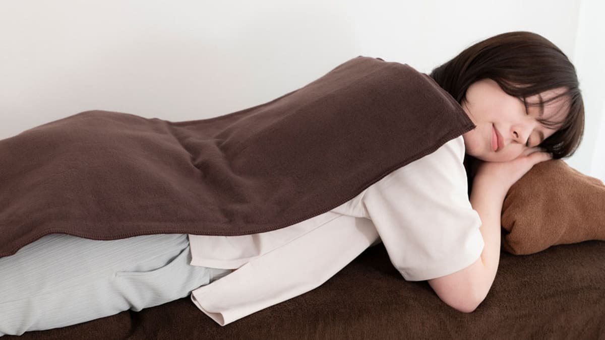 湿熱性ホットパックCAL℃を使用している様子